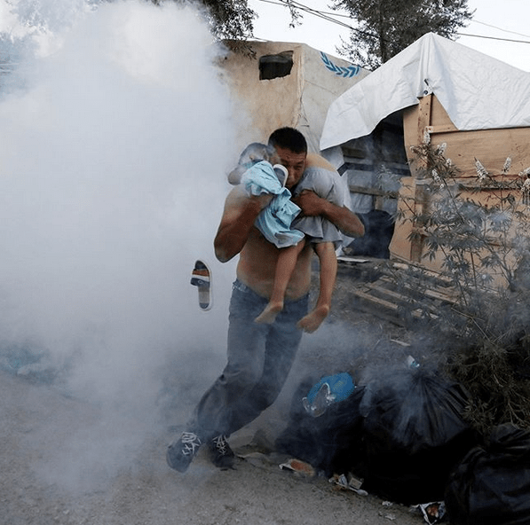 Moria Brand Vater Kind