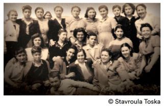 Beneath-the-Olive-Tree_-mit-freundlicher-Genehmigung-Stavroula-Toska_-_c_Stavroula-Toska